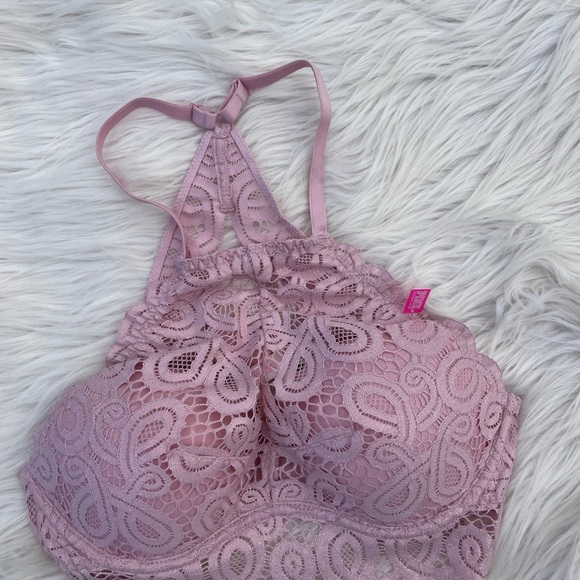 Victoria’s Secret push up lace bra - Picture 2 of 6
